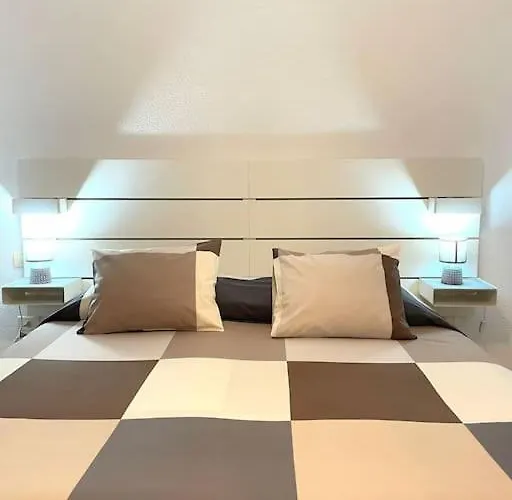 Playa De Americas Apartment